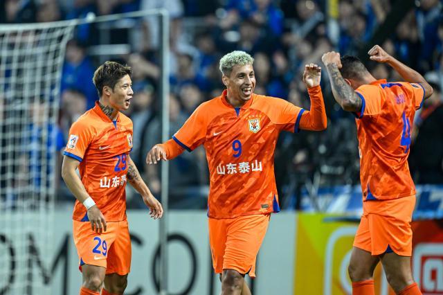 华体会官网入口-从两中门柱到1射1传 克雷桑：是杀手就要抓住时机！